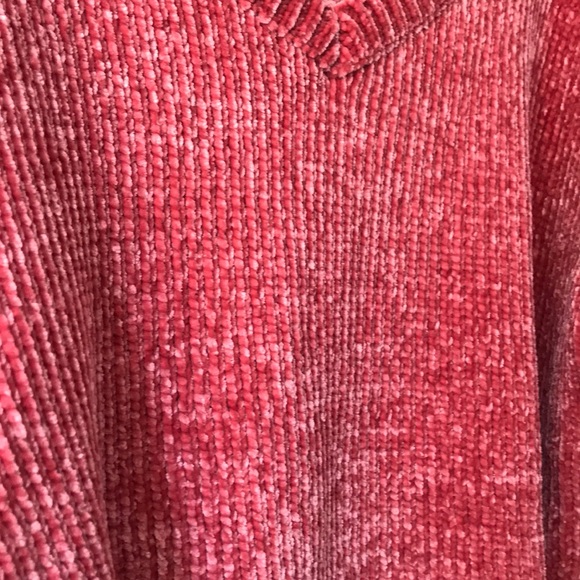 Pink Sweater - Picture 3 of 3